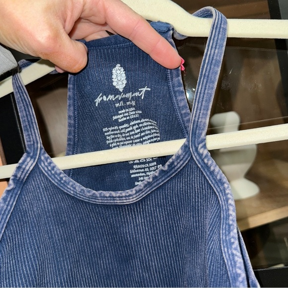 FP Movement Happiness Runs Long Cropped Tank Top ribbed vintage navy M/L faded - Picture 5 of 7